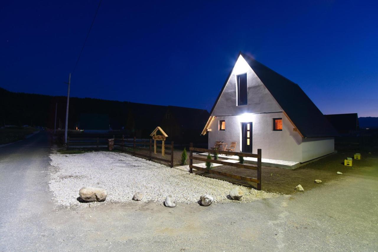 Guest House Max Žabljak Buitenkant foto